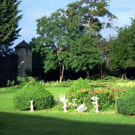 Le Manoir De Champfreau *